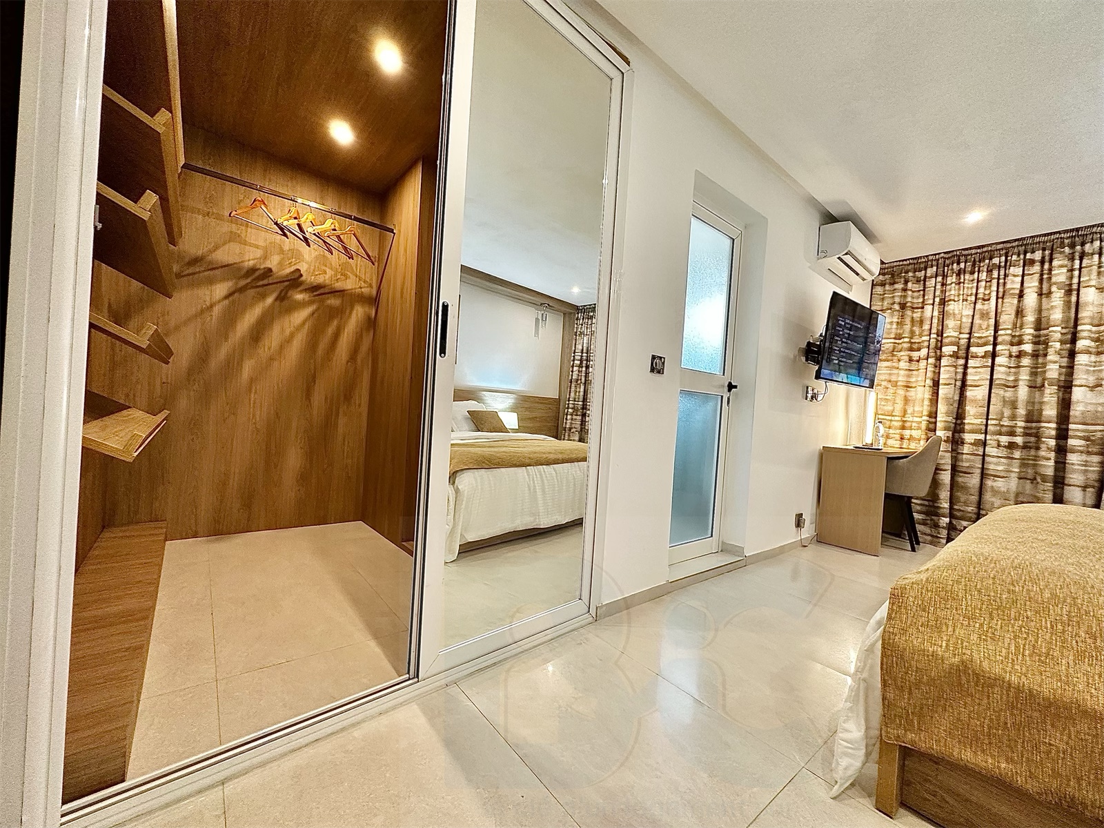 SOUM'S HOUSE